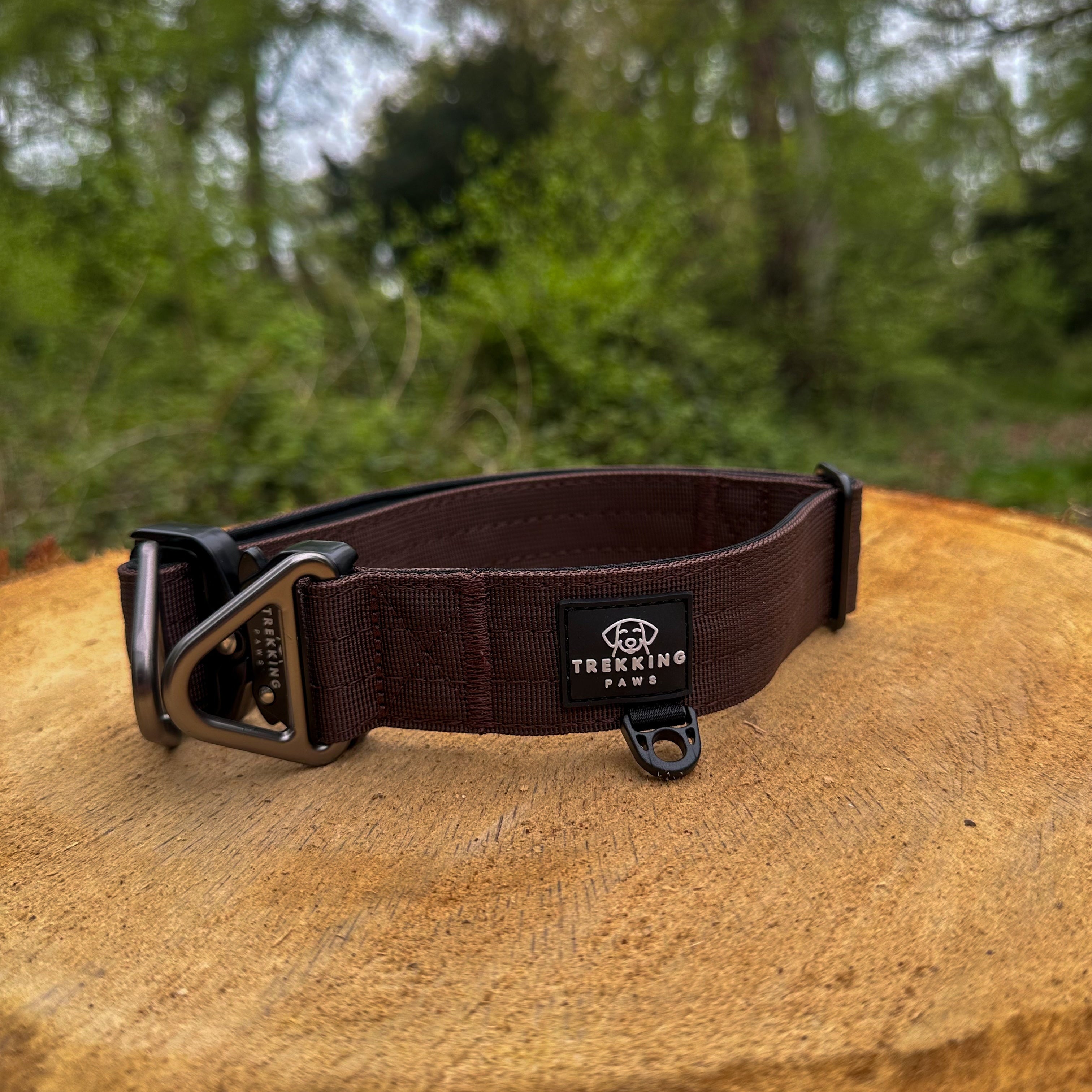 V2 Trekking Heavy-Duty Dog Collar